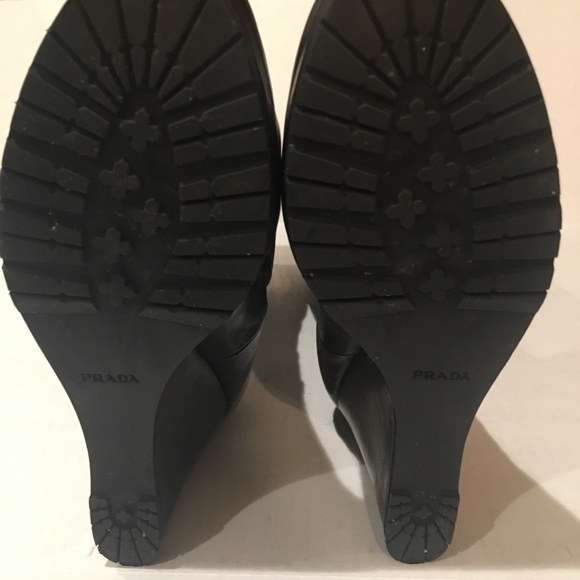 PRADA AUTHENTIC LEATHER BOOTS - Picture 3 of 7